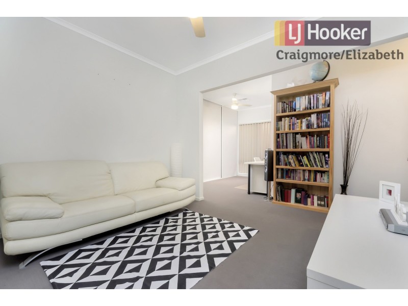 33 The Avenue, Blakeview SA 5114