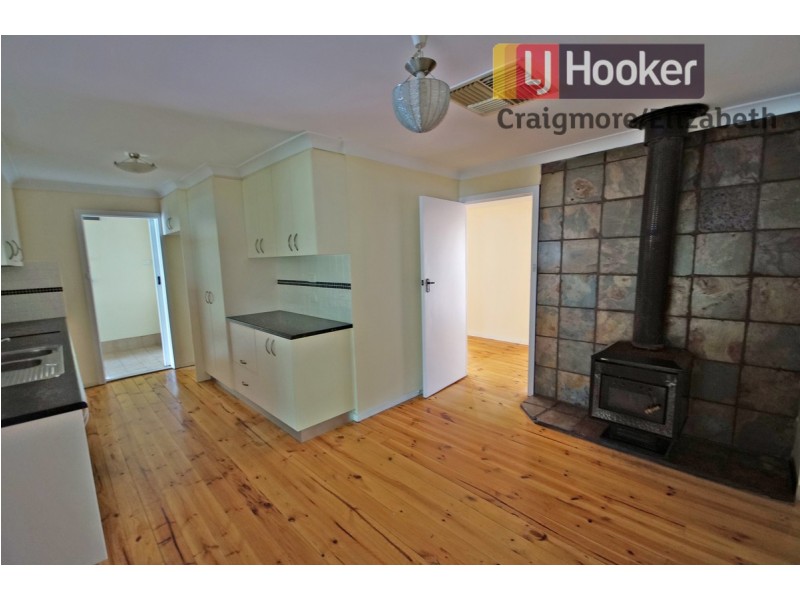 5 Linda Close, Paralowie SA 5108