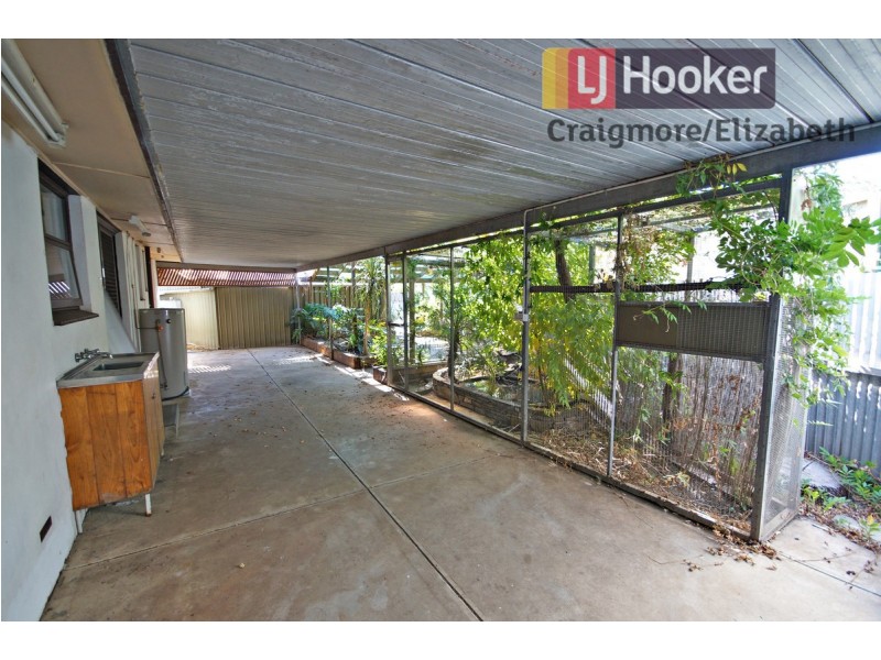 5 Linda Close, Paralowie SA 5108