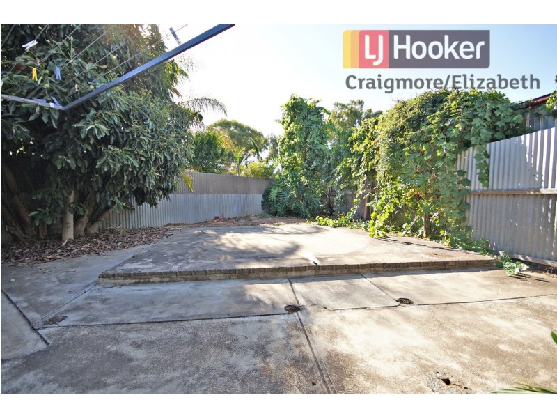 5 Linda Close, Paralowie SA 5108