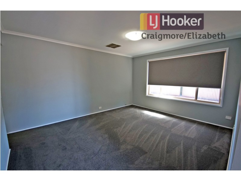 30 Greenfields Drive, Andrews Farm SA 5114