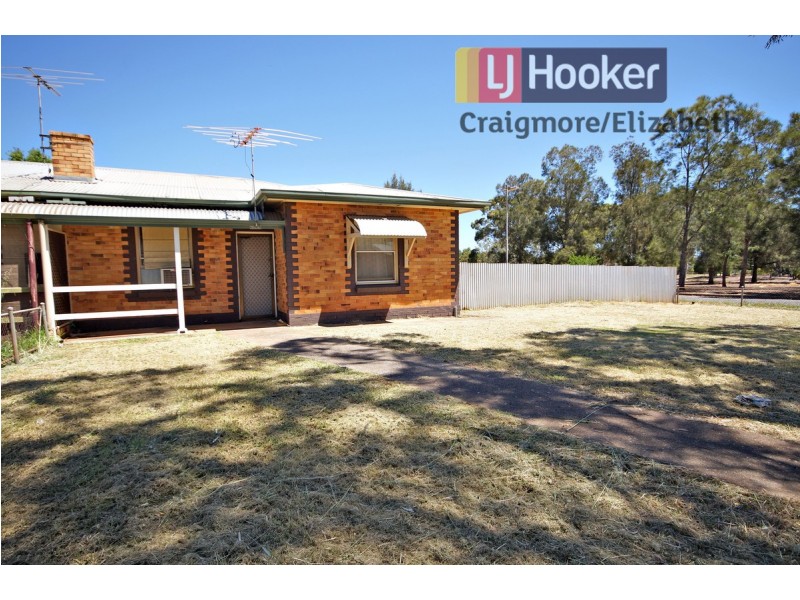 10 Burdell Street, Elizabeth Downs SA 5113