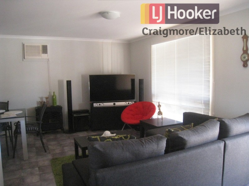 11 Acland Street, Blanchetown SA 5357