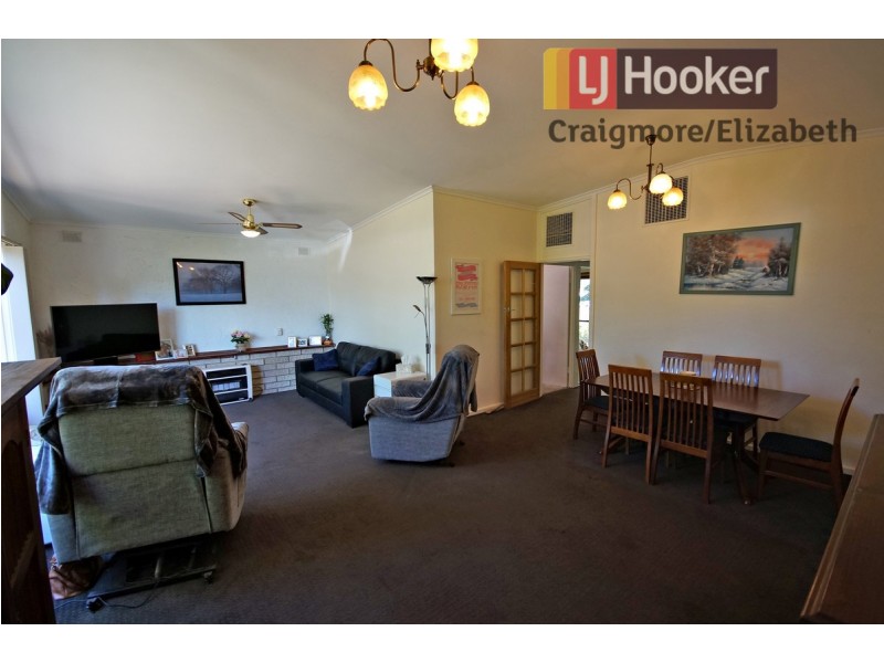 17 Lorna Road, Para Hills SA 5096