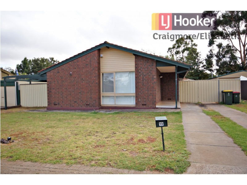 19 Tallara Crescent, Munno Para SA 5115