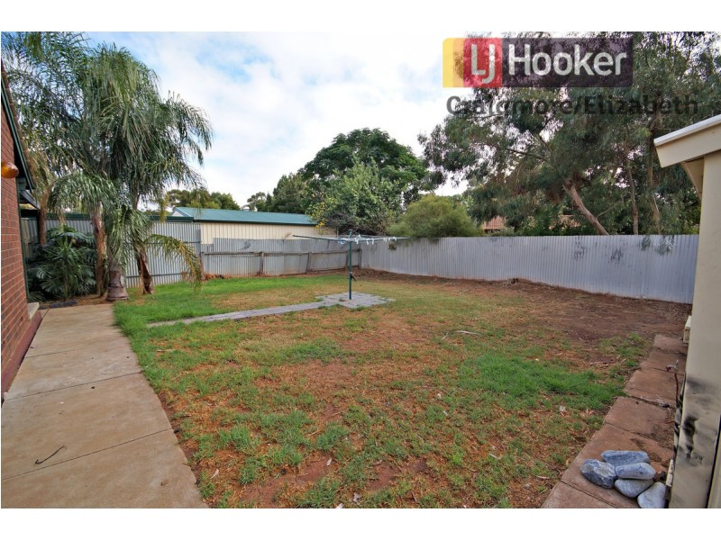 19 Tallara Crescent, Munno Para SA 5115