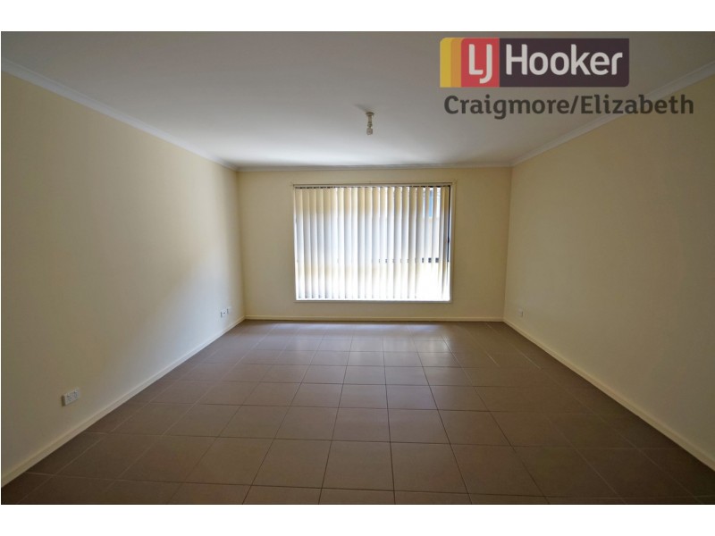 148 President Avenue, Andrews Farm SA 5114