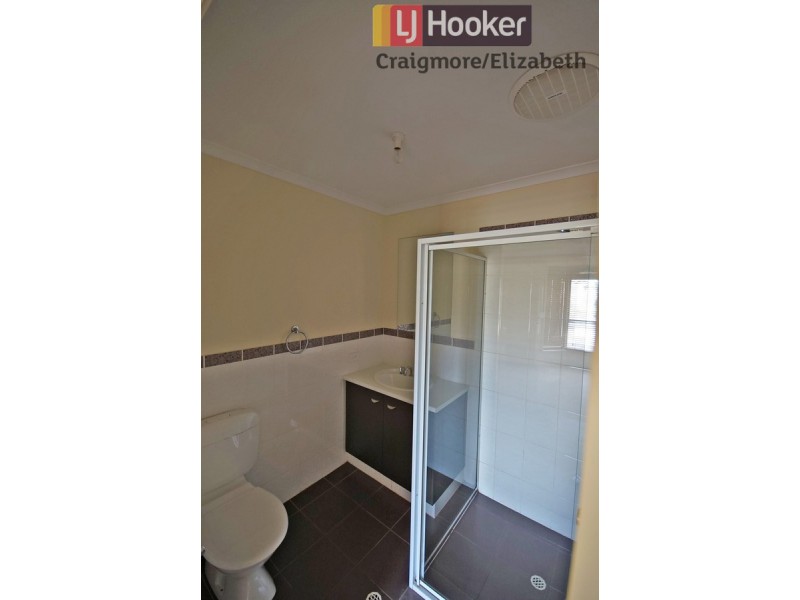 148 President Avenue, Andrews Farm SA 5114