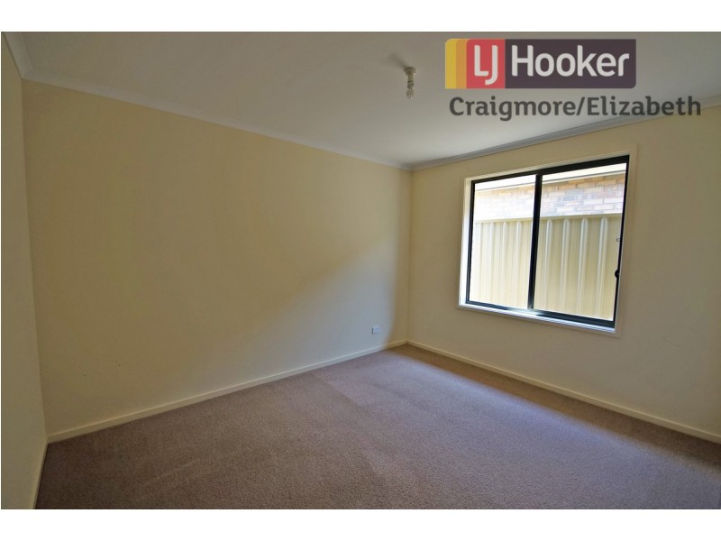 148 President Avenue, Andrews Farm SA 5114