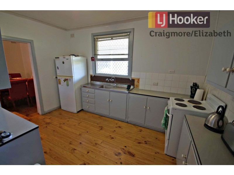 4 Uphall Street, Elizabeth Park SA 5113