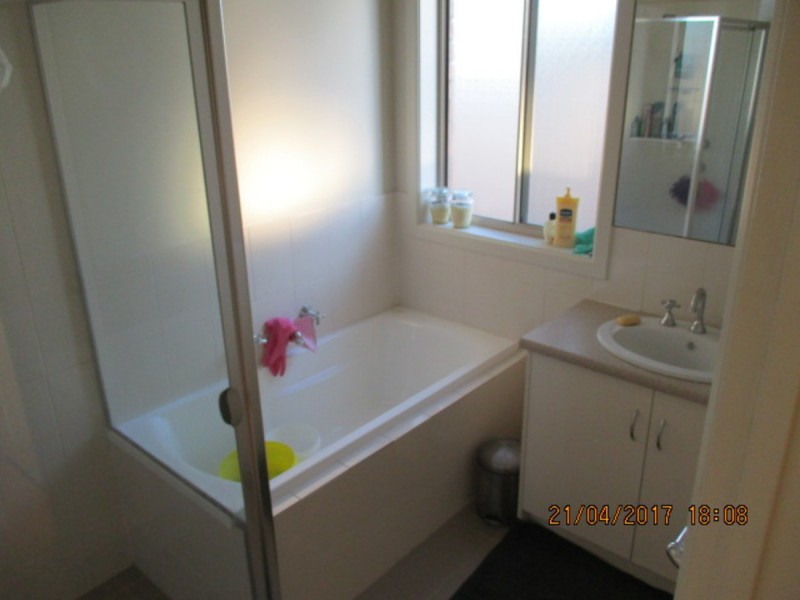 12 Cowra Avenue, Gilles Plains SA 5086