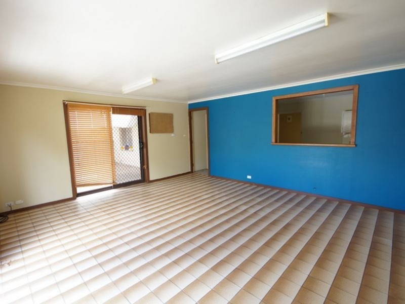 30 Marshalsea Road, Elizabeth Park SA 5113