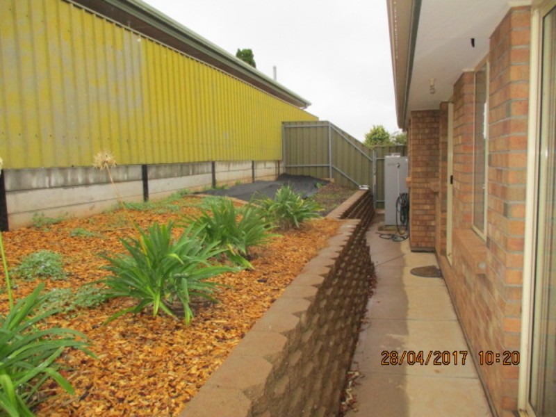 8 Gleneagles Circuit, Greenwith SA 5125