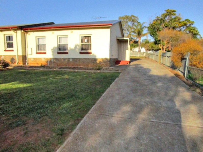 24 Northampton Crescent, Elizabeth East SA 5112