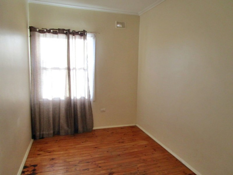 24 Northampton Crescent, Elizabeth East SA 5112