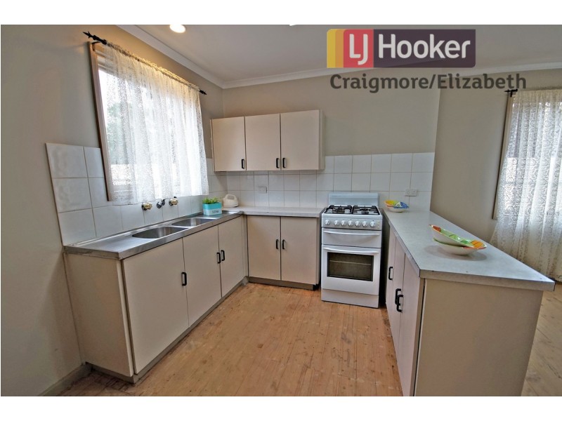 8 Palari Crescent, Munno Para SA 5115