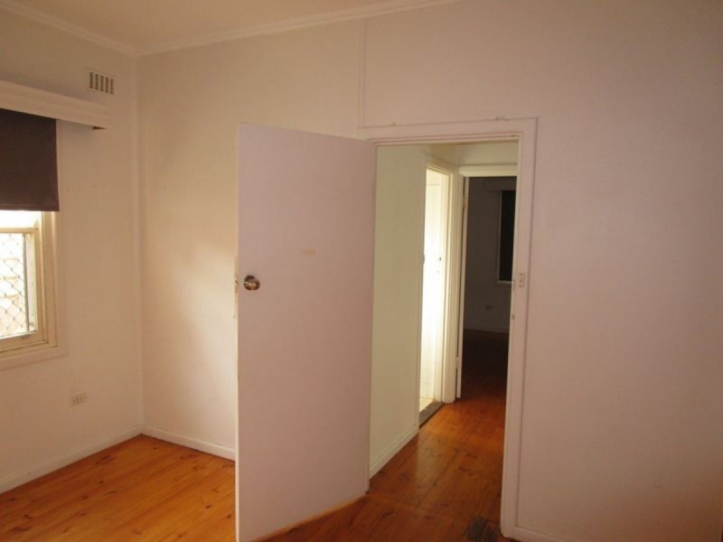 114 McKenzie Road, Elizabeth Downs SA 5113