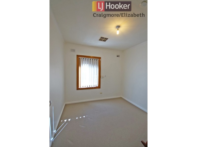 32 Peterswool Road, Elizabeth Park SA 5113