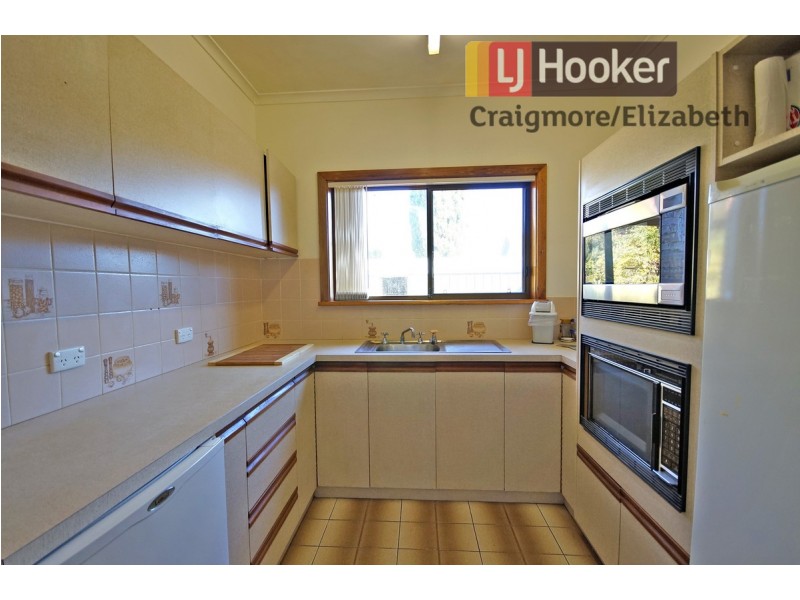 32 Peterswool Road, Elizabeth Park SA 5113