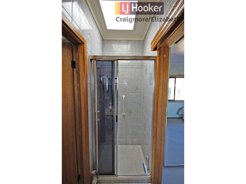 32 Peterswool Road, Elizabeth Park SA 5113