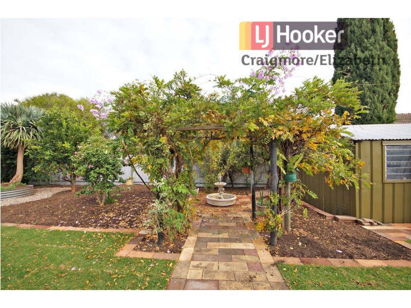 32 Peterswool Road, Elizabeth Park SA 5113