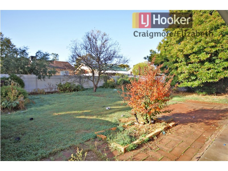 26 Seatown Road, Elizabeth Park SA 5113