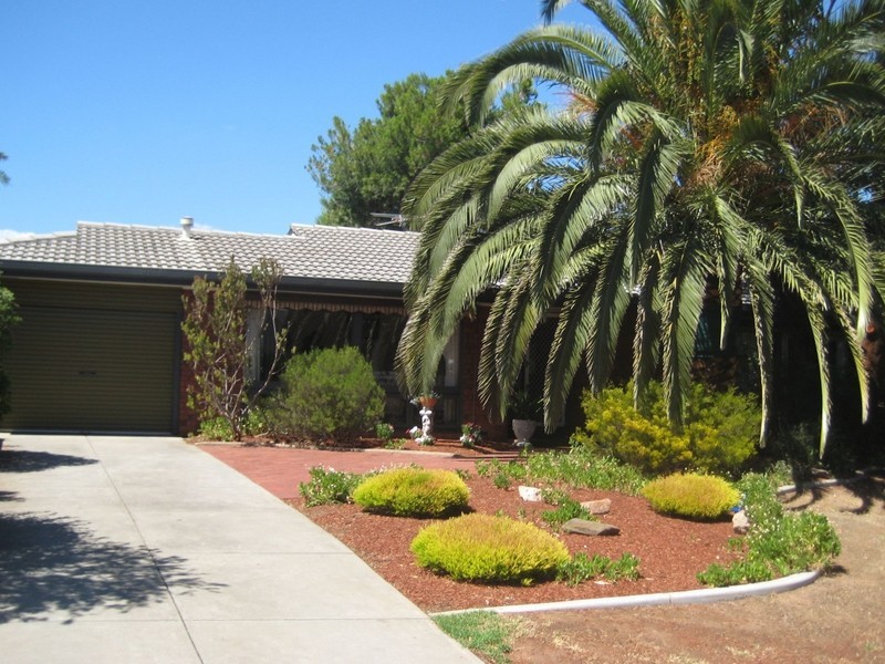 14 Victor Place, Hillbank SA 5112