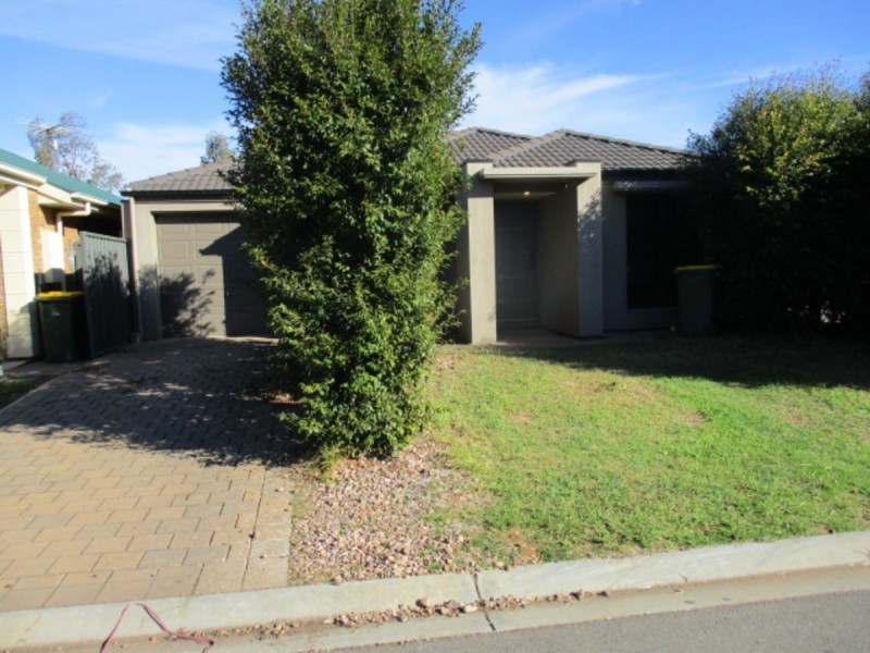 20 Almond Circuit, Munno Para West SA 5115