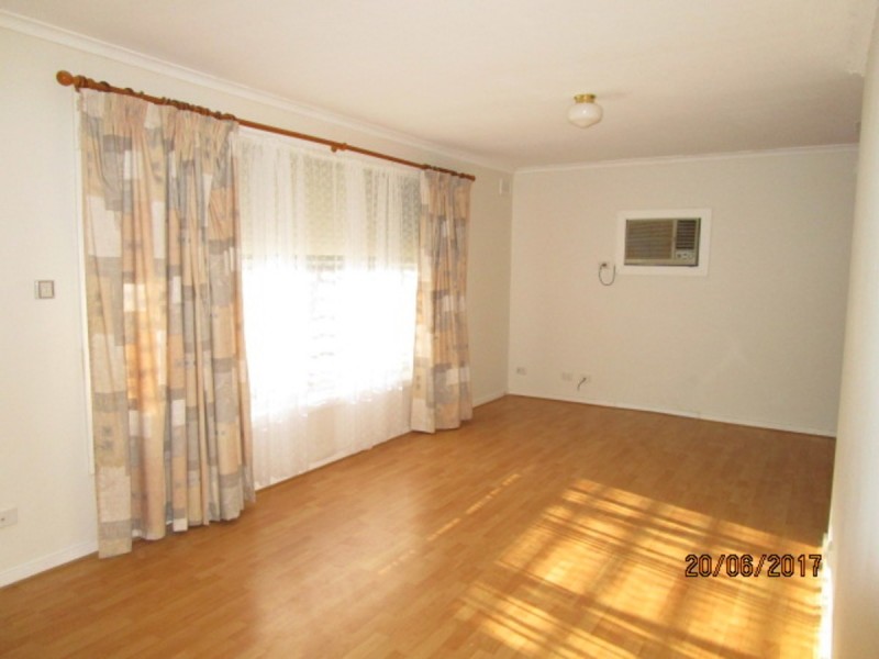 30 Douglas Street, Elizabeth Downs SA 5113