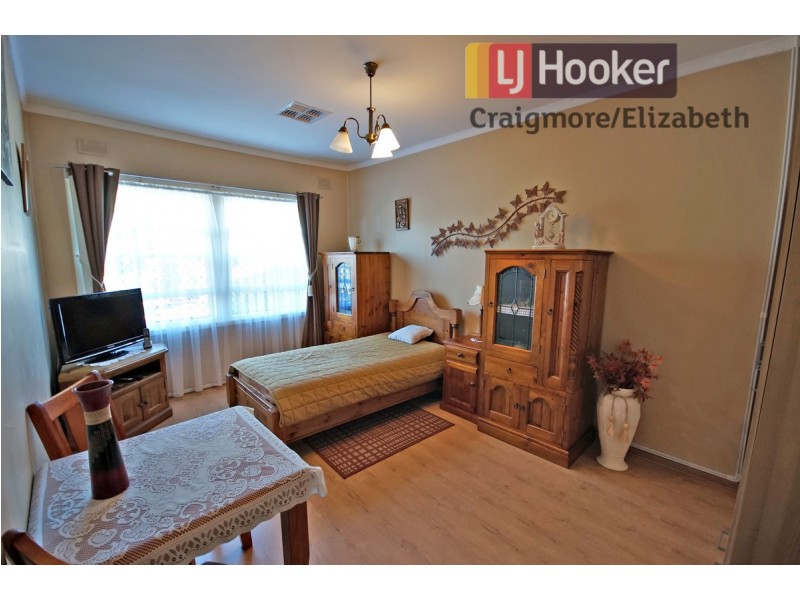 225 Midway Road, Elizabeth Downs SA 5113