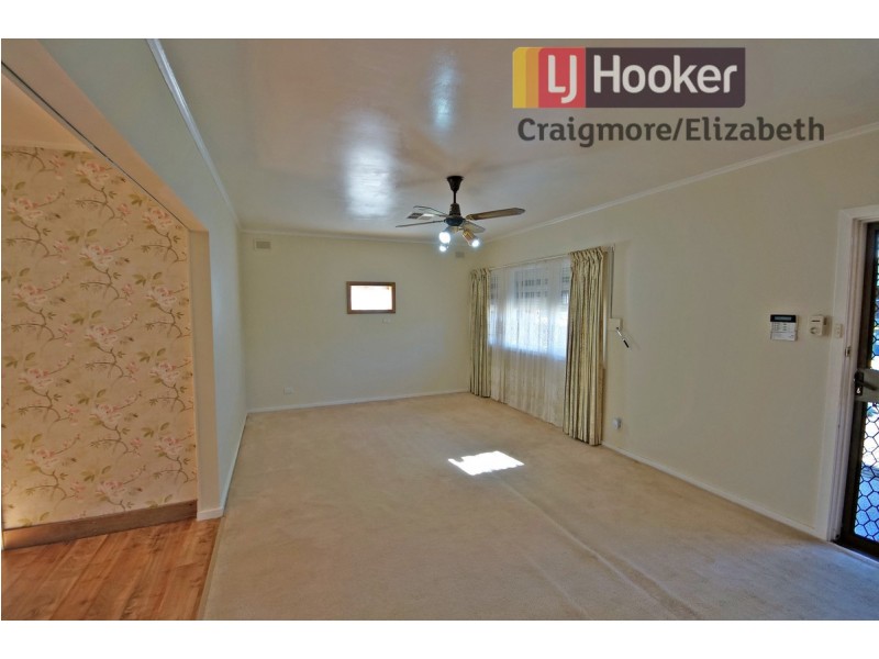 25 Justinian Street, Elizabeth Downs SA 5113