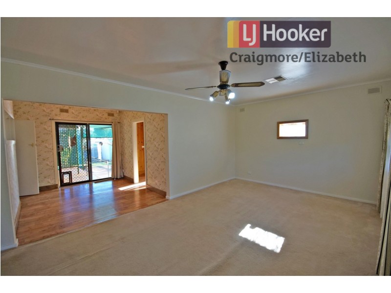 25 Justinian Street, Elizabeth Downs SA 5113