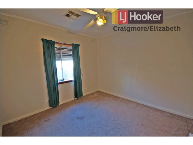 25 Justinian Street, Elizabeth Downs SA 5113