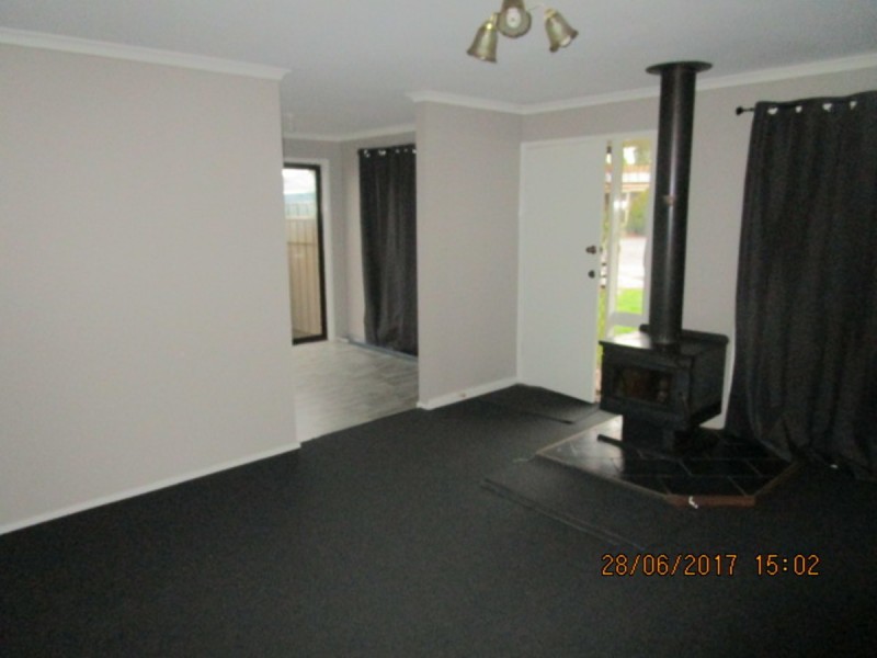 12 Sterling Court, Smithfield Plains SA 5114