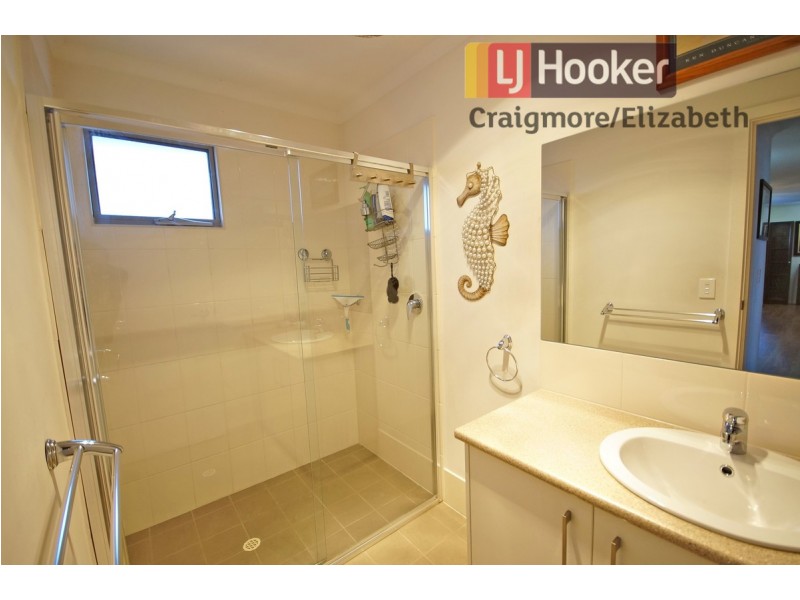 18A Flannery Crescent, Andrews Farm SA 5114