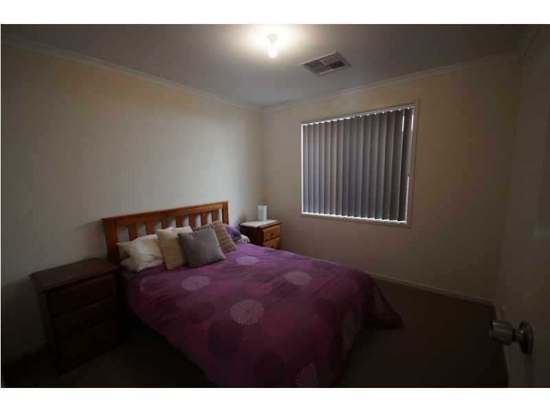 17 Costa Street, Munno Para West SA 5115