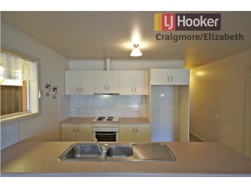 9 Dylan Court, Smithfield SA 5114