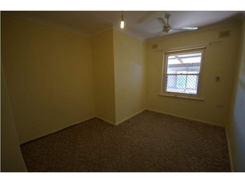 29 Shillabeer Road, Elizabeth Park SA 5113