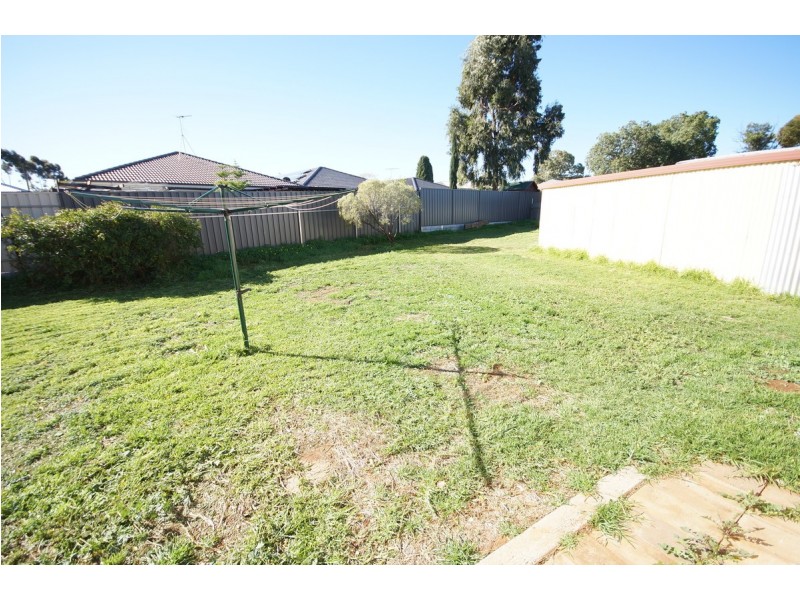 29 Shillabeer Road, Elizabeth Park SA 5113