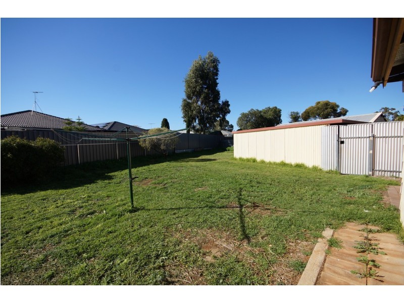 29 Shillabeer Road, Elizabeth Park SA 5113