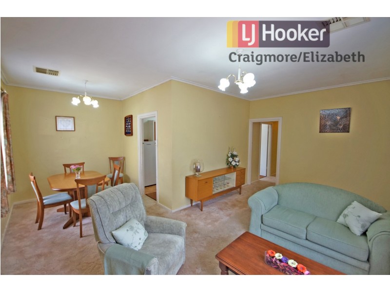 6 Sandleheath Road, Elizabeth Grove SA 5112