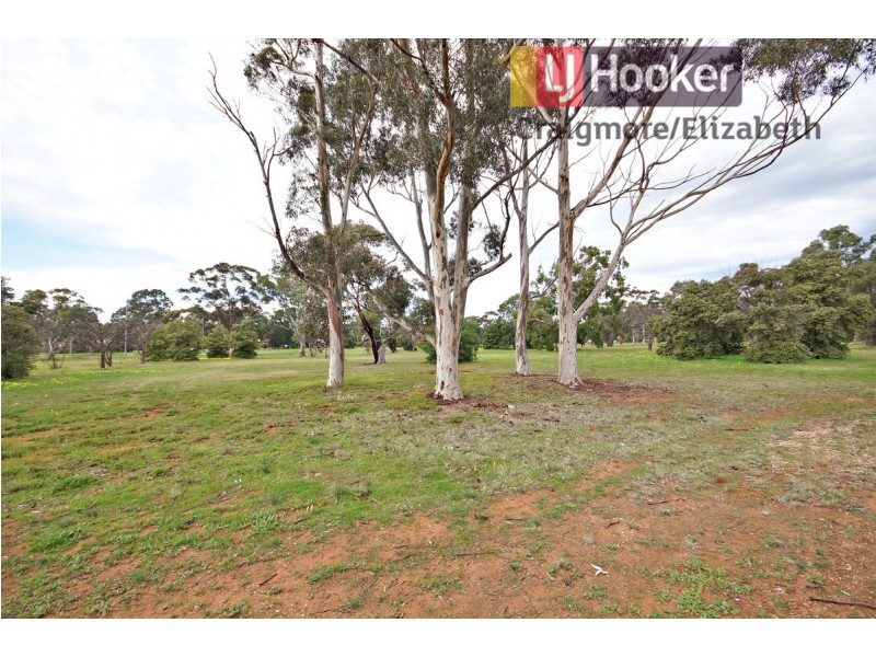 6 Sandleheath Road, Elizabeth Grove SA 5112