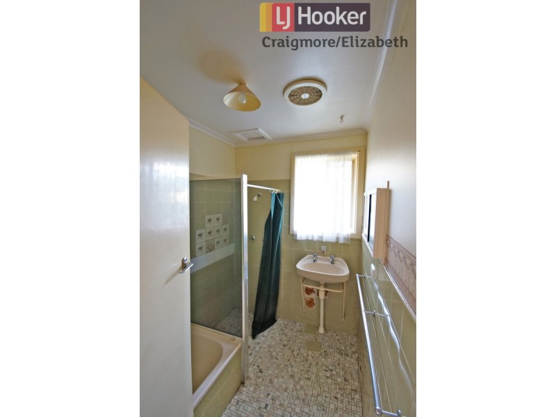 22 Hayles Road, Elizabeth Park SA 5113