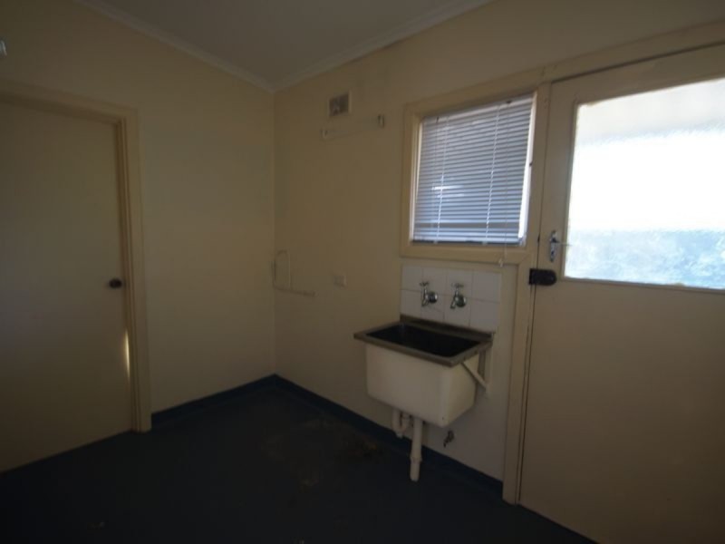 6 Crittenden Road, Smithfield Plains SA 5114