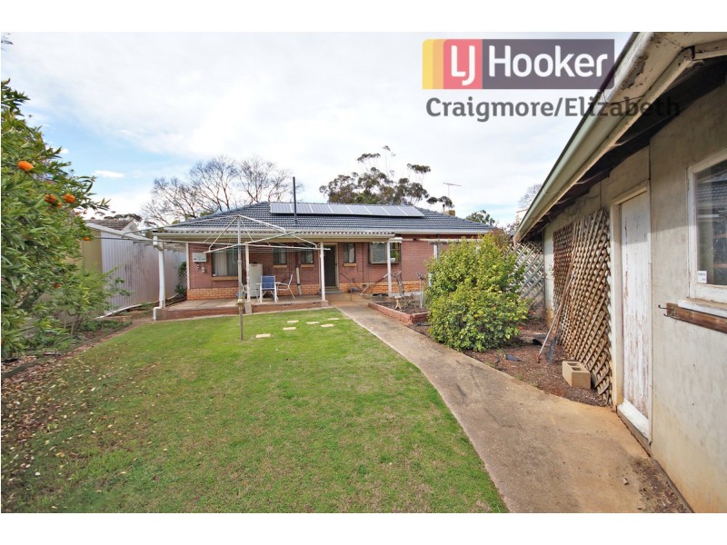 6 Sandleheath Road, Elizabeth Grove SA 5112