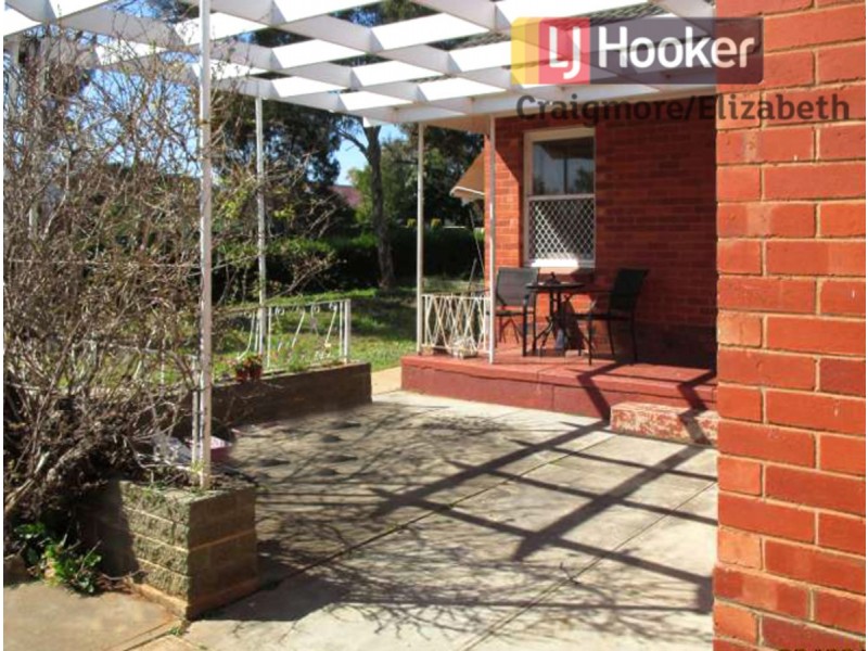 106 McKenzie Road, Elizabeth Downs SA 5113