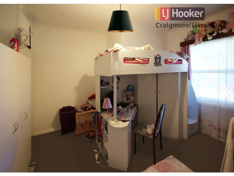 106 McKenzie Road, Elizabeth Downs SA 5113