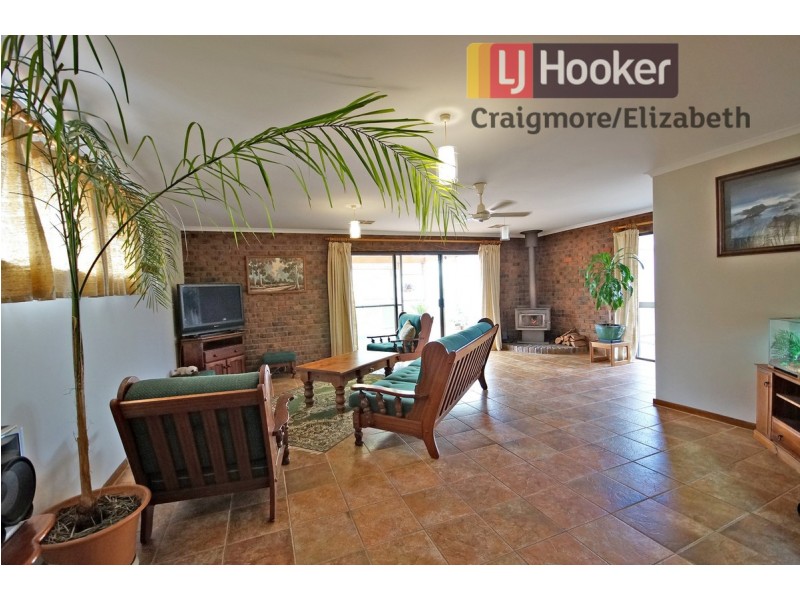 97 McKenzie Road, Elizabeth Downs SA 5113