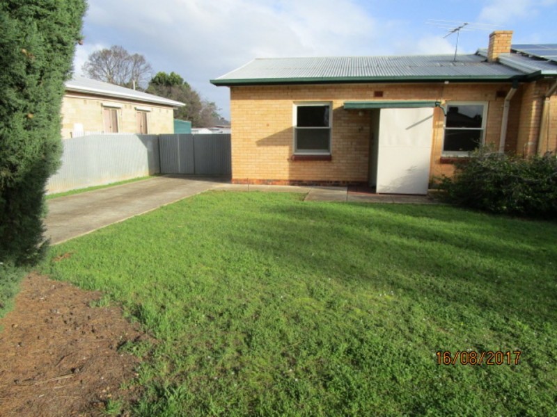 38 Midlow Road, Elizabeth Downs SA 5113