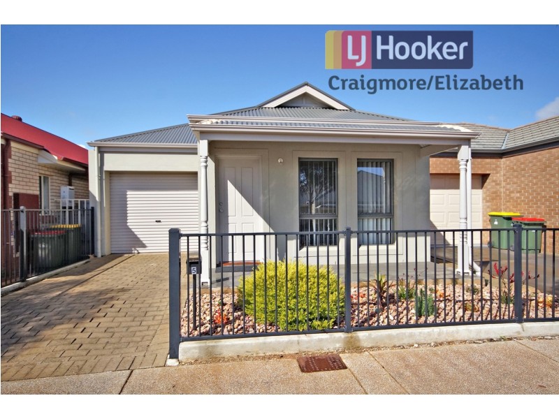 5 Salmon Gum Crescent, Blakeview SA 5114